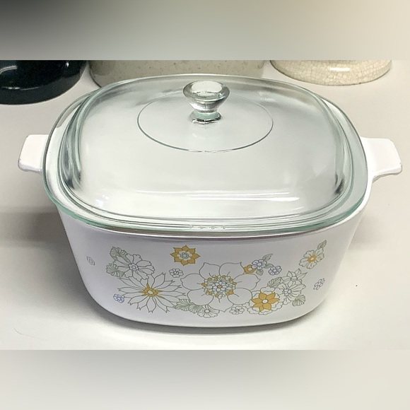 1970s Vintage Corning Ware Floral Bouquet 2.5 Qt Lidded Casserole P 2 1/2 B - Picture 16 of 16